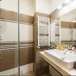 Apartamento Crown